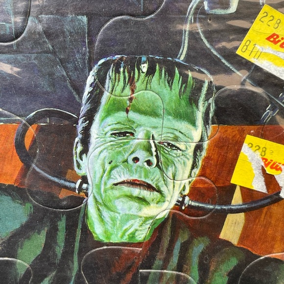 SOLD🔥Vintage Frankenstein Puzzle Collectible, Sealed - Picture 3 of 5